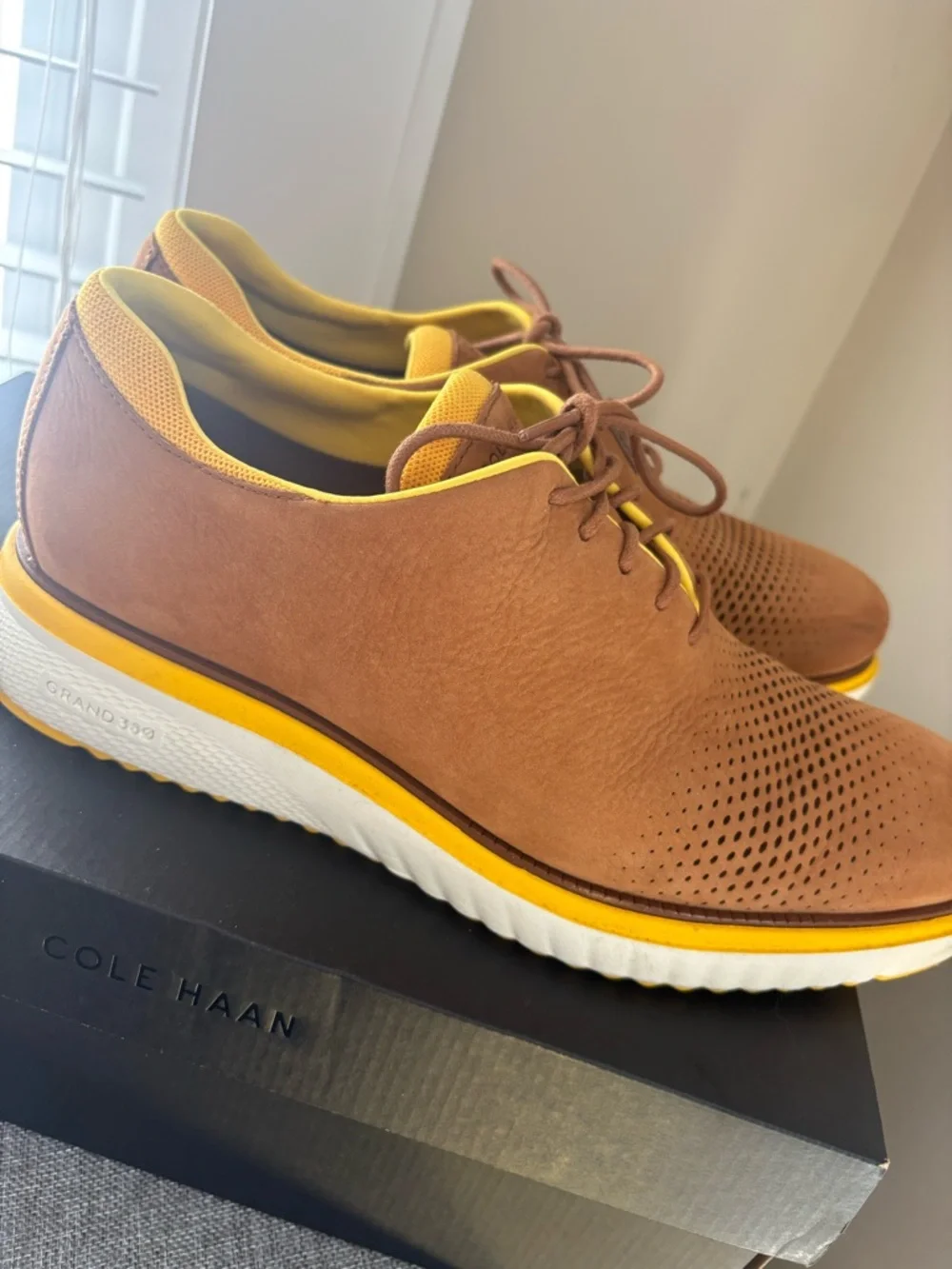 Cole Haan Brown Suede Perforated Lace-Up Oxfords with Yellow Trim Size 11